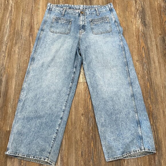 Old Navy Denim - Old Navy Baggy Jeans - Women Size 14 (35x29) - Wide Leg, High Rise Waist